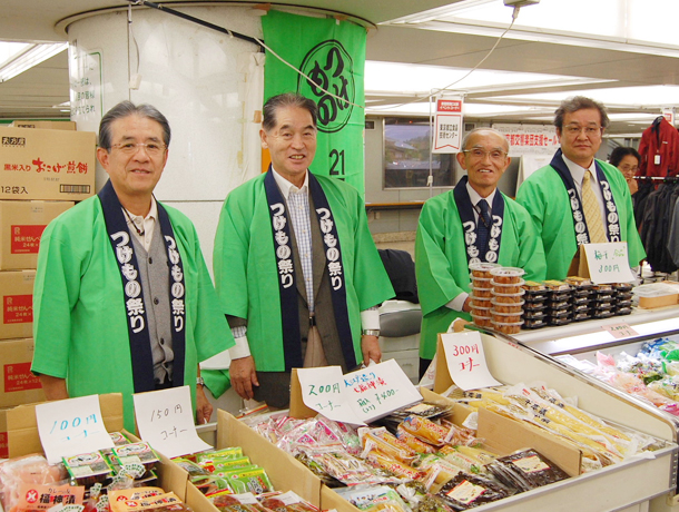 画像:「食スタイル江戸・東京」食の市の様子